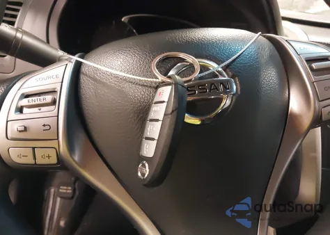 2014 Nissan Altima 2.5/2.5 S/2.5 Sl/2.5 Sv z USA, uszkodzony, nr VIN 1N4AL3AP6EN378042